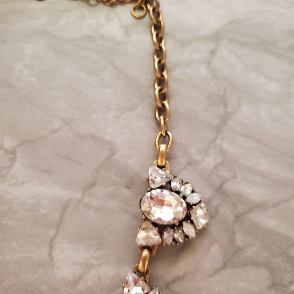 ✨ J.Crew Rhinestones Crystals Shield Cluster Antiqued Statement Necklace ✨ - Picture 4 of 16